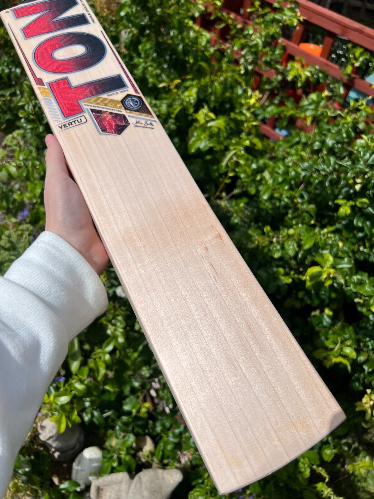SS TON Vertu Jonny Bairstow Cricket Bat 2lbs 9oz
