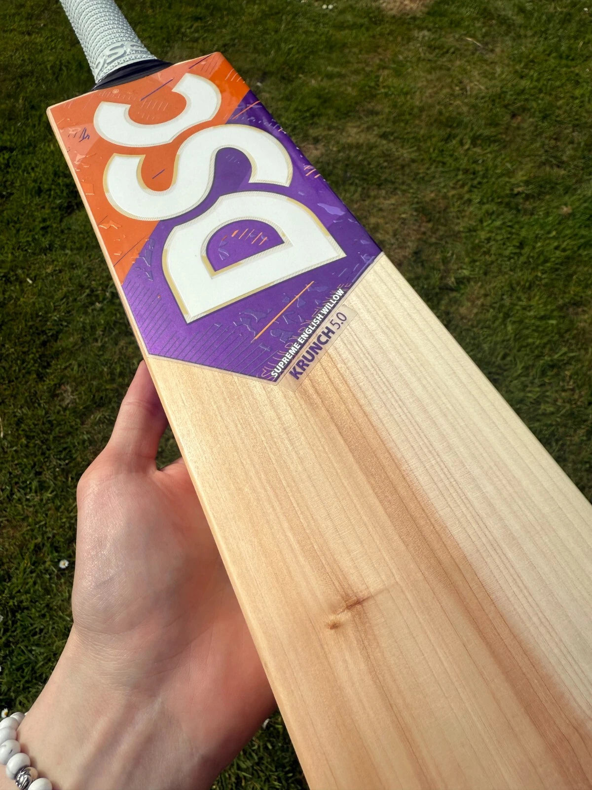 DSC Krunch 5.0 Cricket Bat 2lbs 8oz