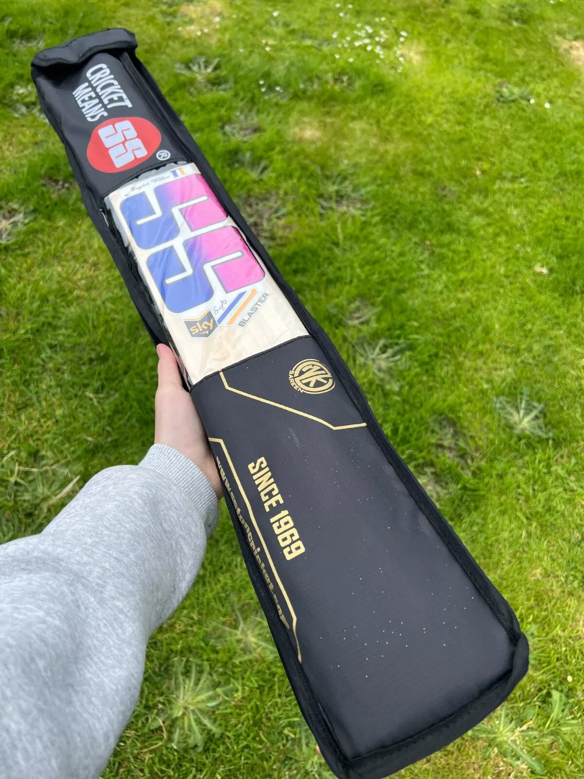 SS TON SKY Blaster Suryakumar Yadav Cricket Bat 2lbs 8oz Short Handle