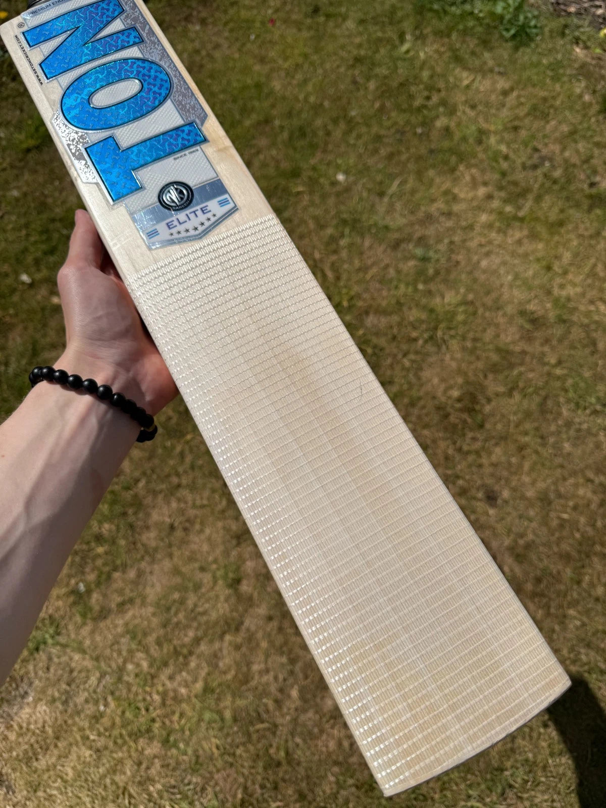 SS TON Elite Cricket Bat Short Handle 2lbs 8oz