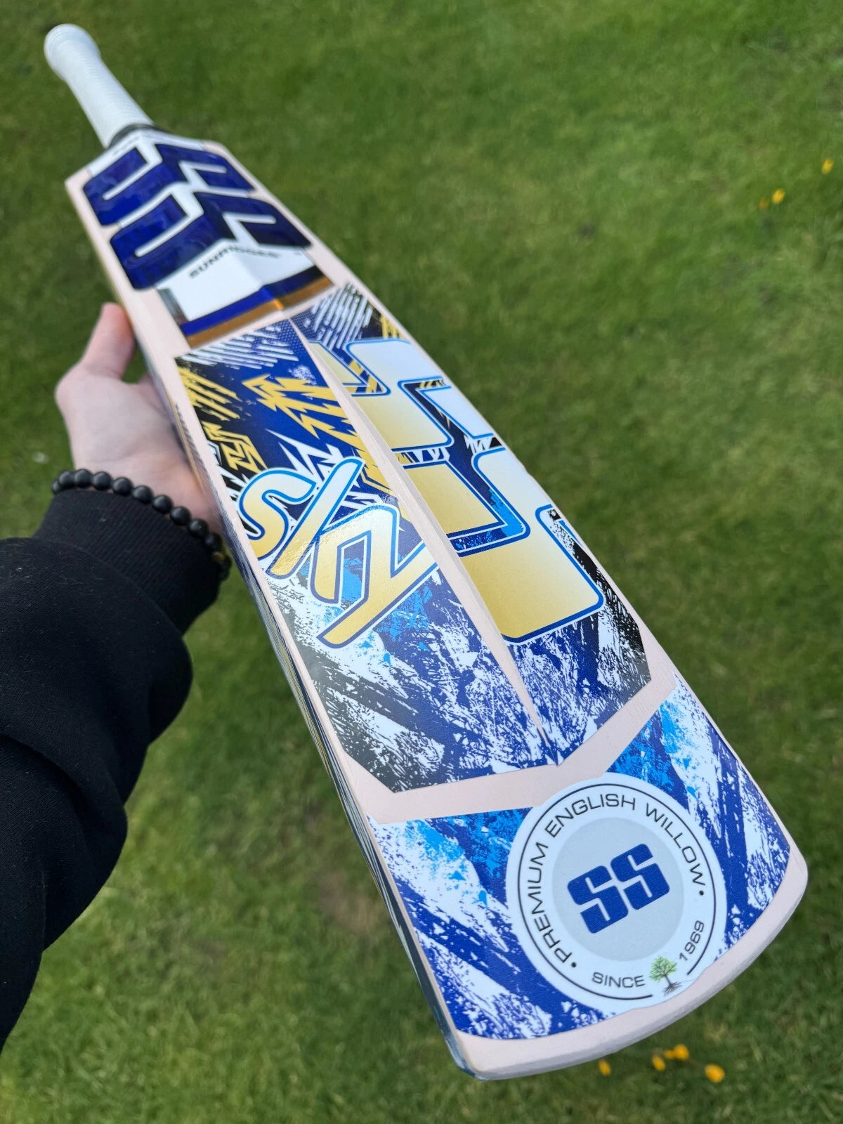 SS TON SKY 360 Classic Cricket Bat 2lbs 9oz