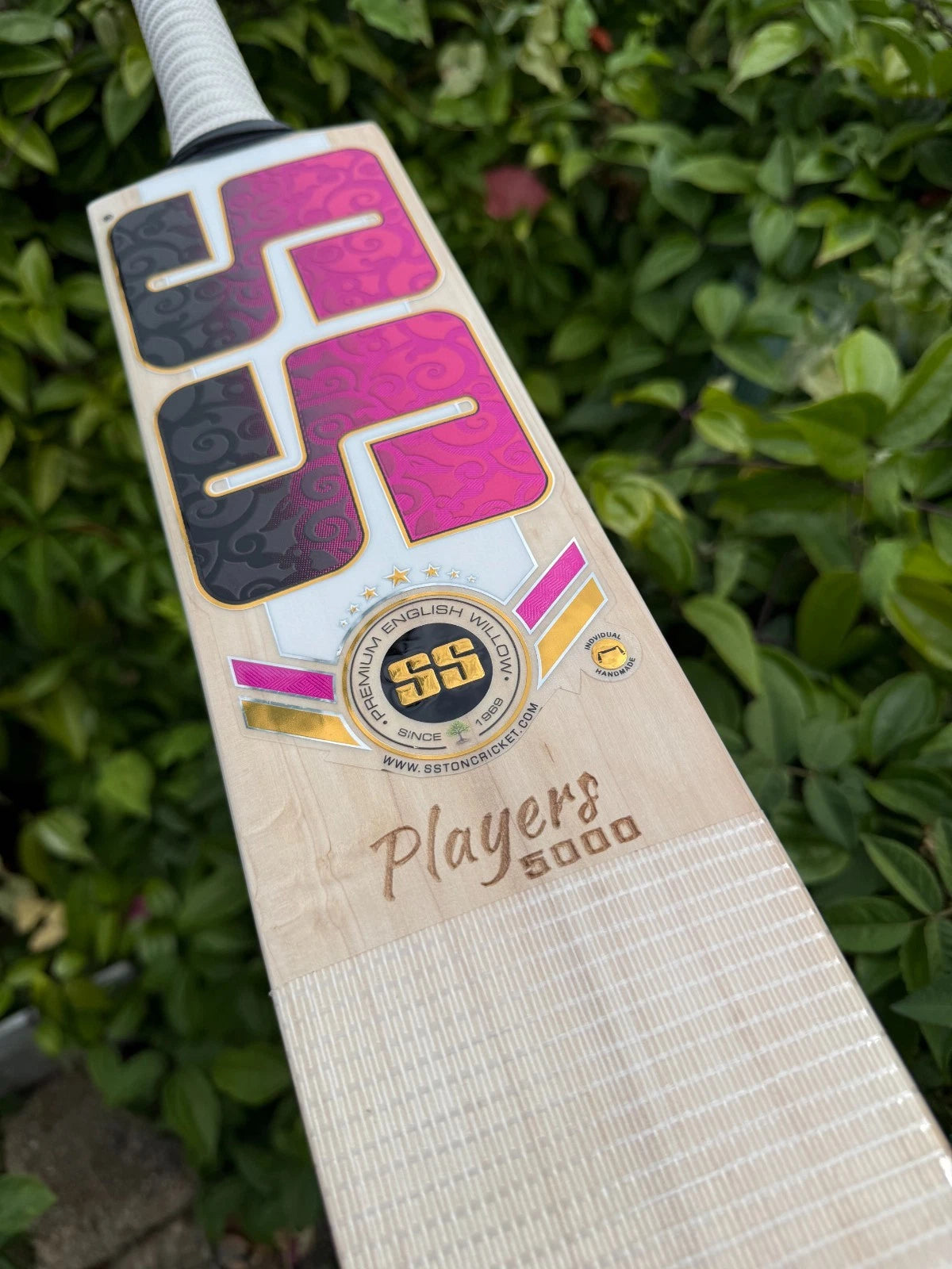 SS TON Players 5000 Rinku Singh Cricket Bat SH 2lbs 10oz