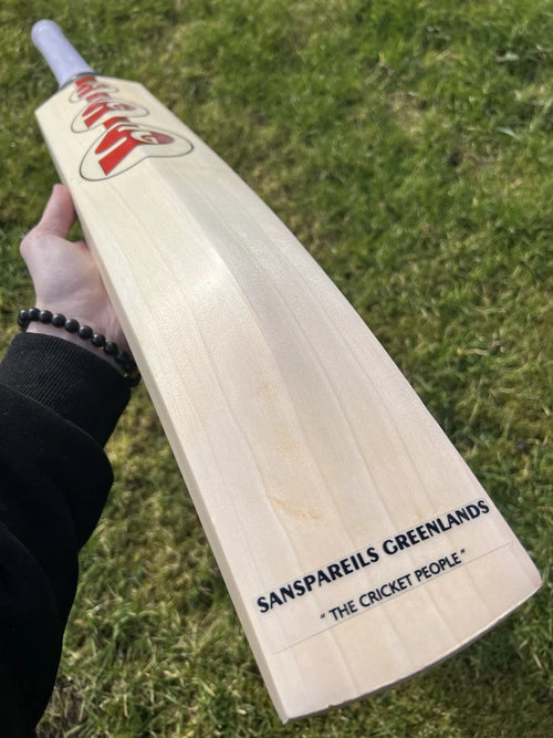 SG Sunny Tonny Arc 4.0 Ultra Lightweight Cricket Bat 2lbs 7oz