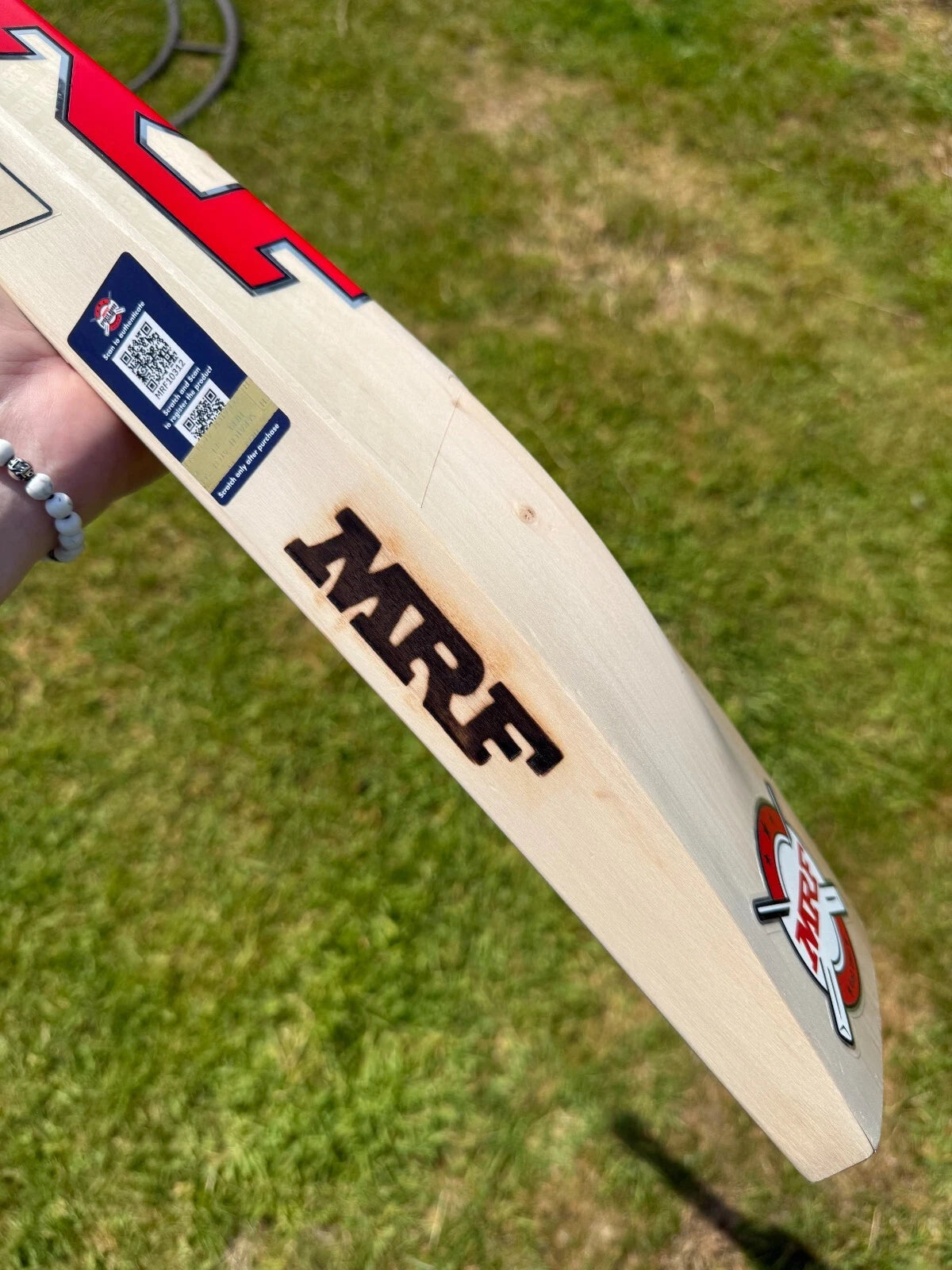 MRF Run Machine Virat Kohli Cricket Bat Short Handle