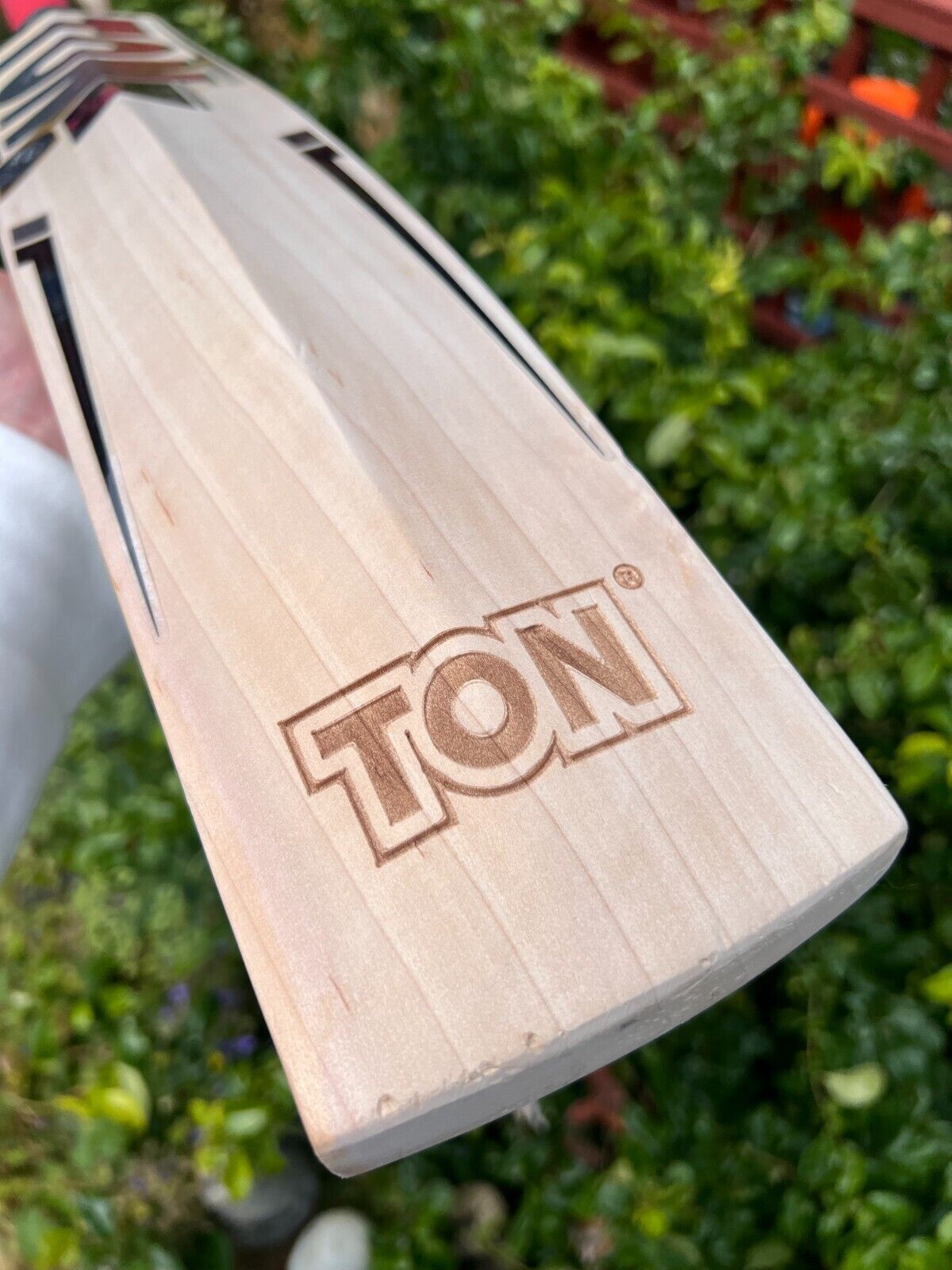 SS TON Vertu Jonny Bairstow Cricket Bat 2lbs 9oz