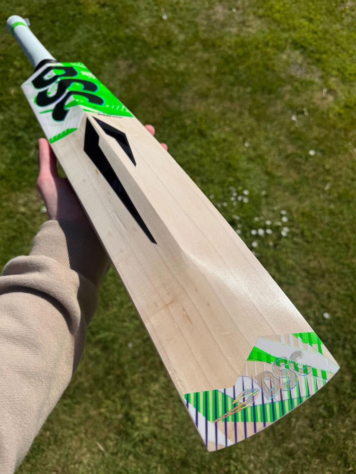 DSC Spliit100 Lightweight Cricket Bat 2lbs 9oz