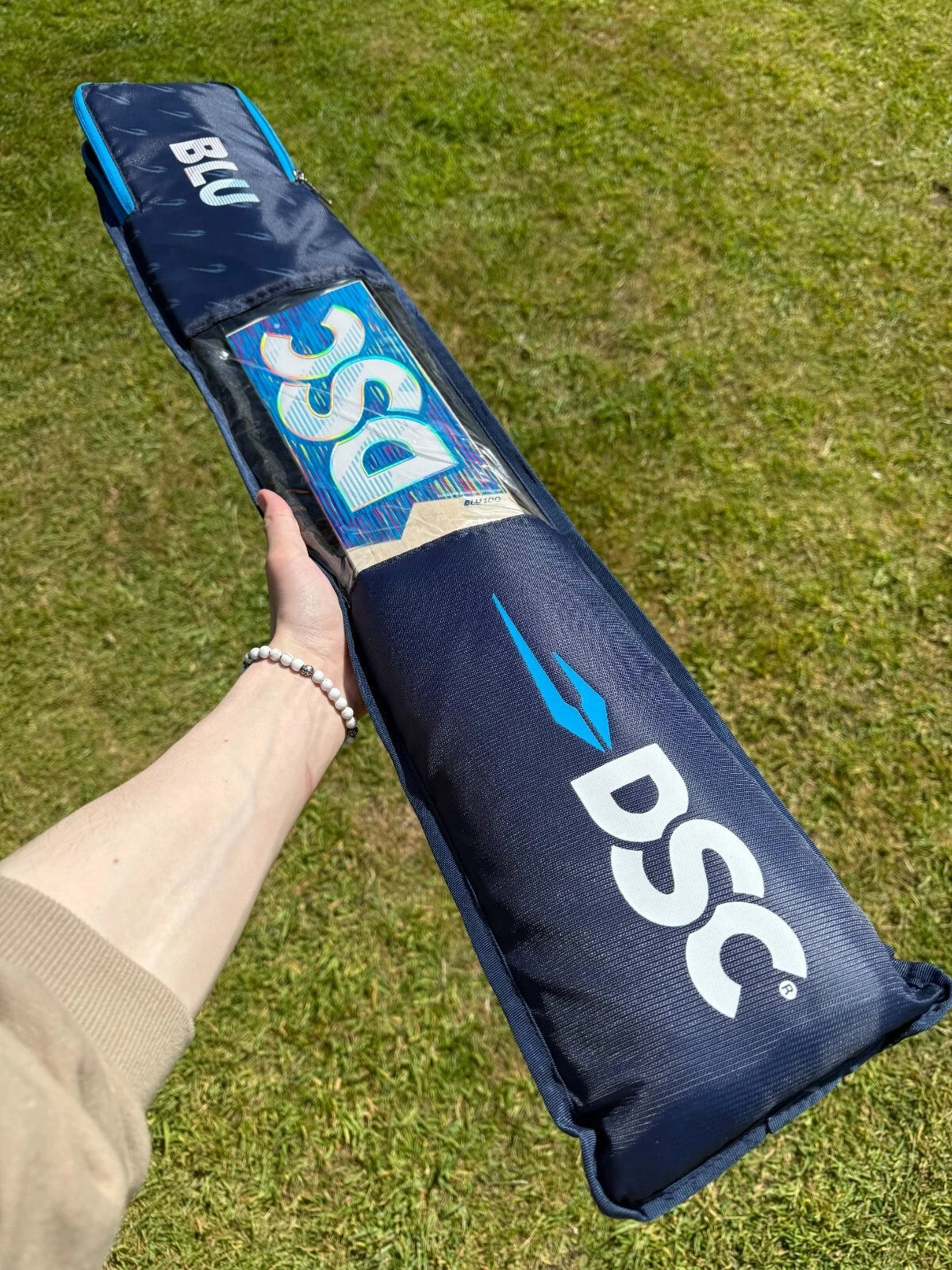 DSC Blu 100 Cricket Bat 2lbs 9oz