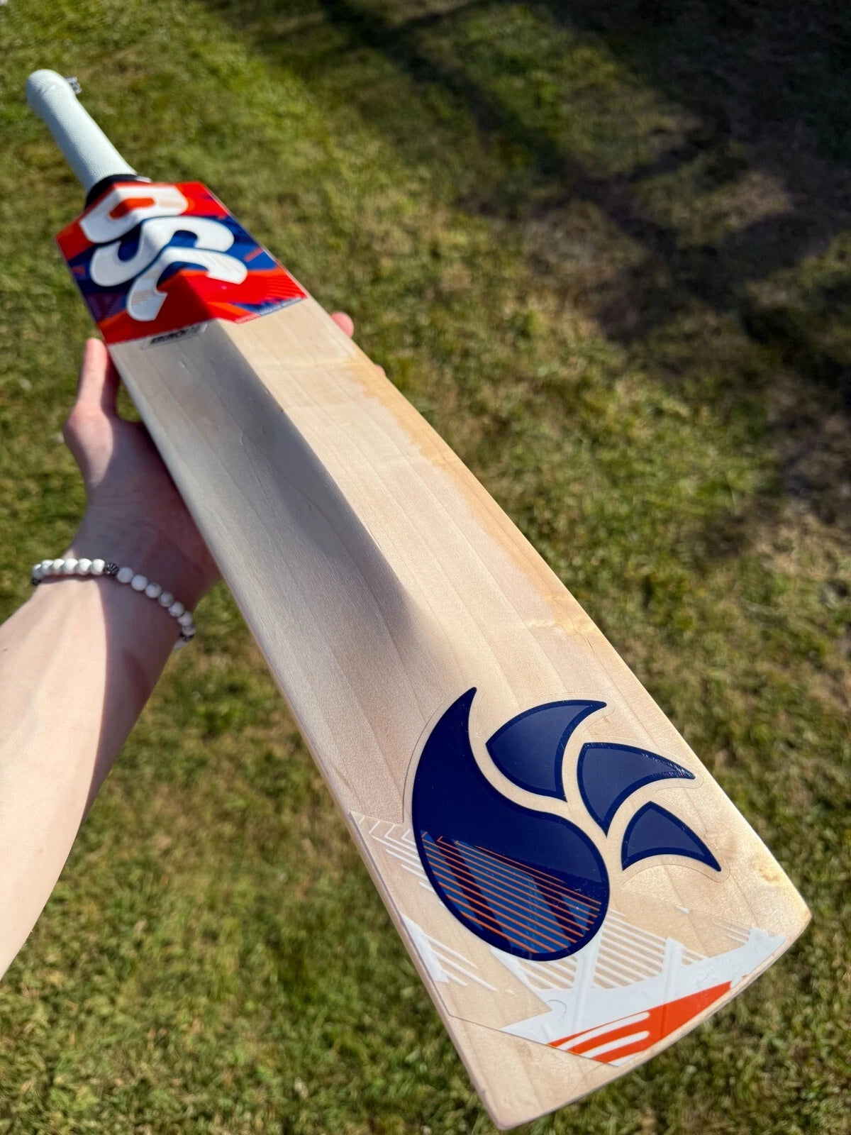 DSC Krunch 7.0 Lightweight Cricket Bat 2lbs 8oz