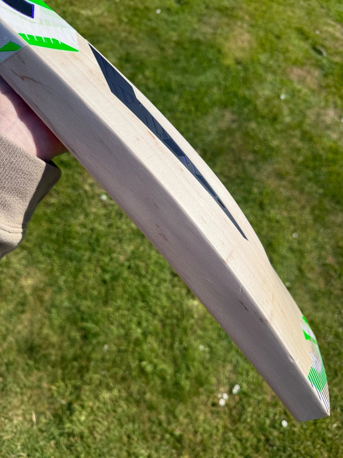 DSC Spliit100 Lightweight Cricket Bat 2lbs 9oz