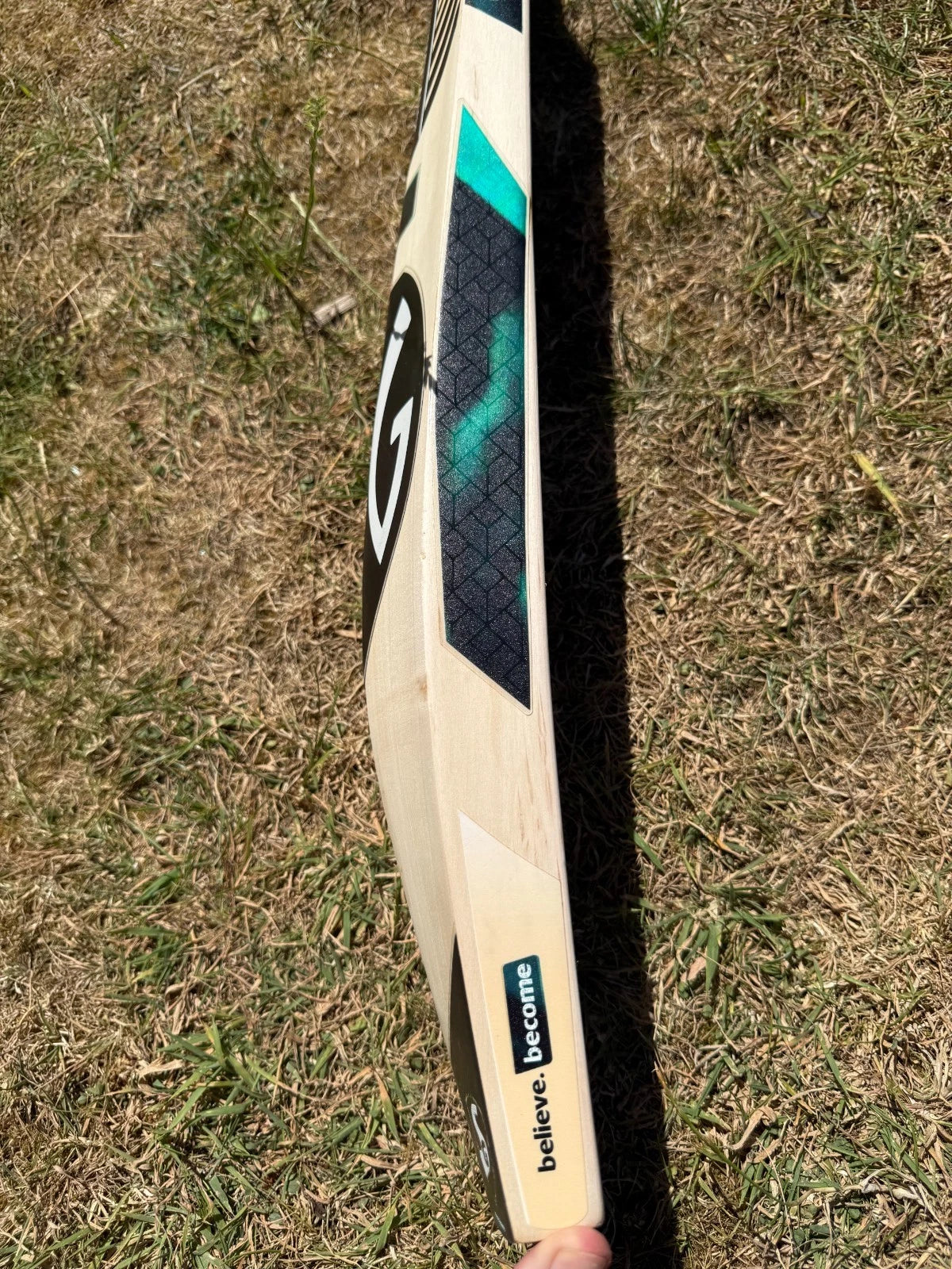 SG Skipper Icon Cricket Bat SH 2lbs 10oz