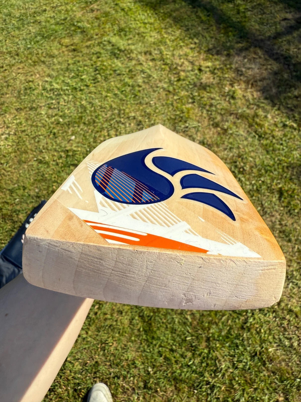DSC Krunch 7.0 Lightweight Cricket Bat 2lbs 8oz