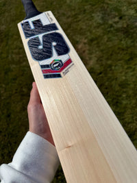 SF Stanford Almandus 10000 Cricket Bat Short Handle 2lbs 9oz