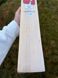 SF Incredible 7500 Cricket Bat