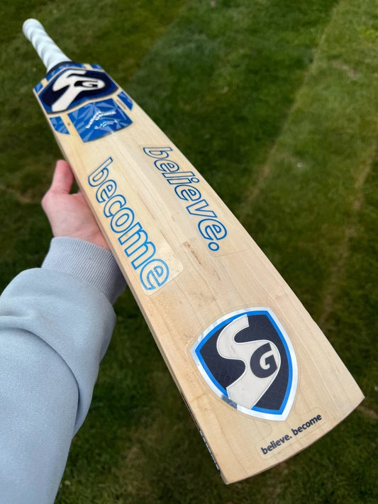 SG Reliant XTREME Cricket Bat Short Handle 2lbs 9oz
