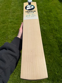 SG Skipper Xtreme Cricket Bat Short Handle 2lbs 9oz