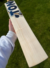 SS TON Gutsy Jonny Bairstow Cricket Bat Short Handle 2lbs 9oz