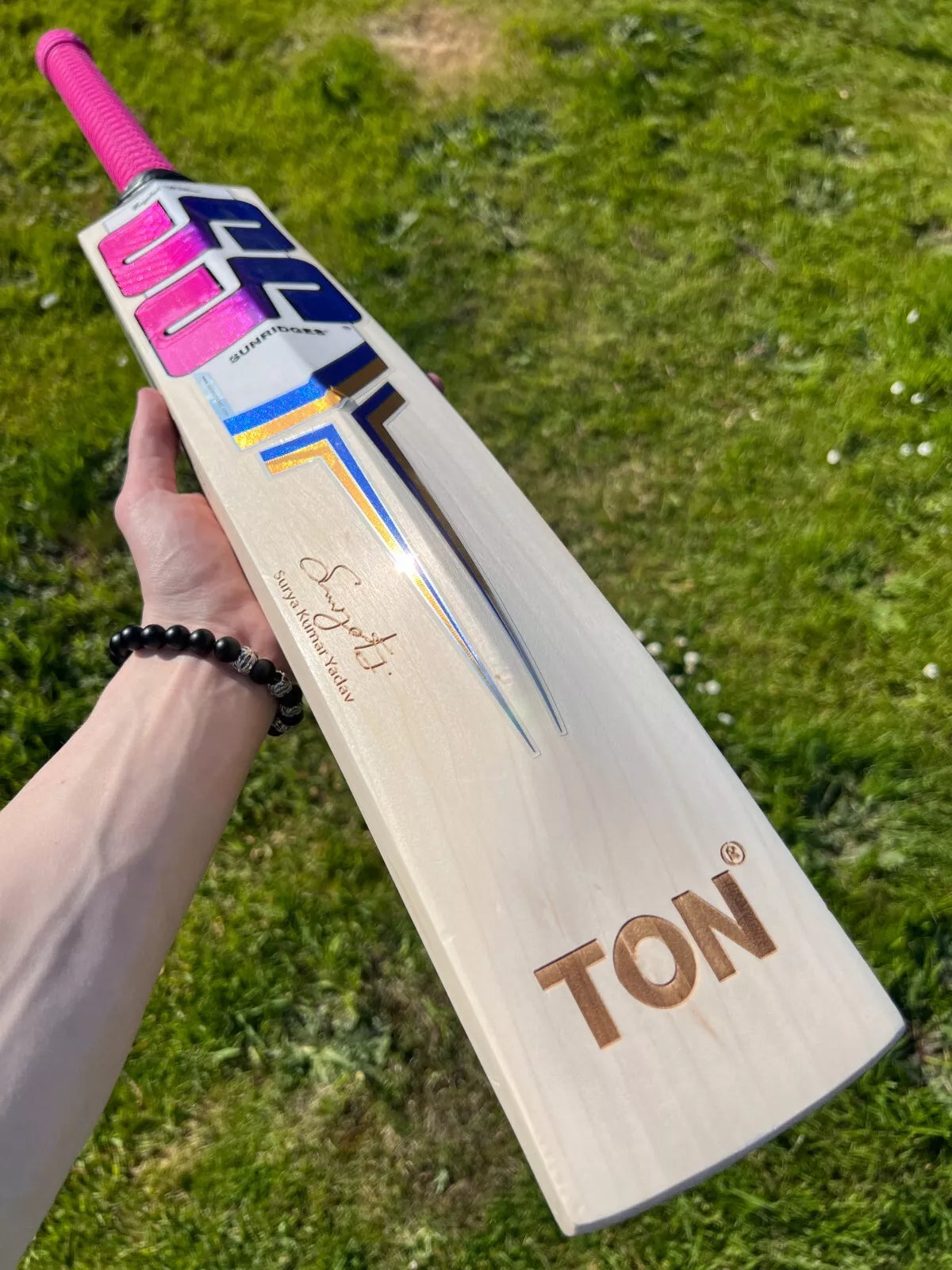 SS TON SKY Blaster Suryakumar Yadav Cricket Bat 2lbs 8oz Short Handle