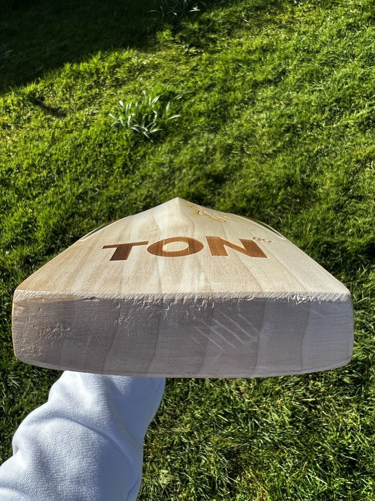 SS TON Ravindra Jadeja Cricket Bat 2lbs 9oz