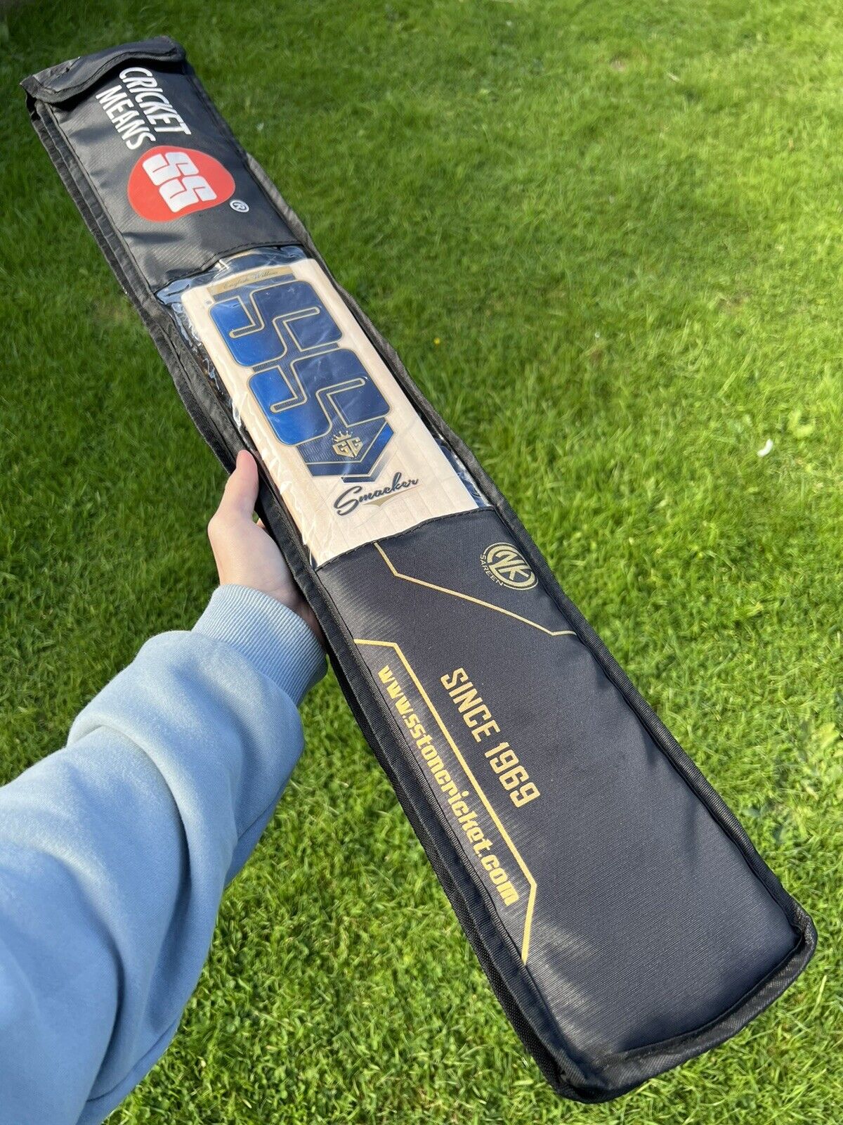 SS GG Smacker Players Grade 1 Cricket Bat 2lbs 8oz
