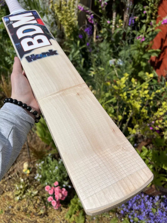 BDM Hunk Cricket Bat SH 2lbs 9oz