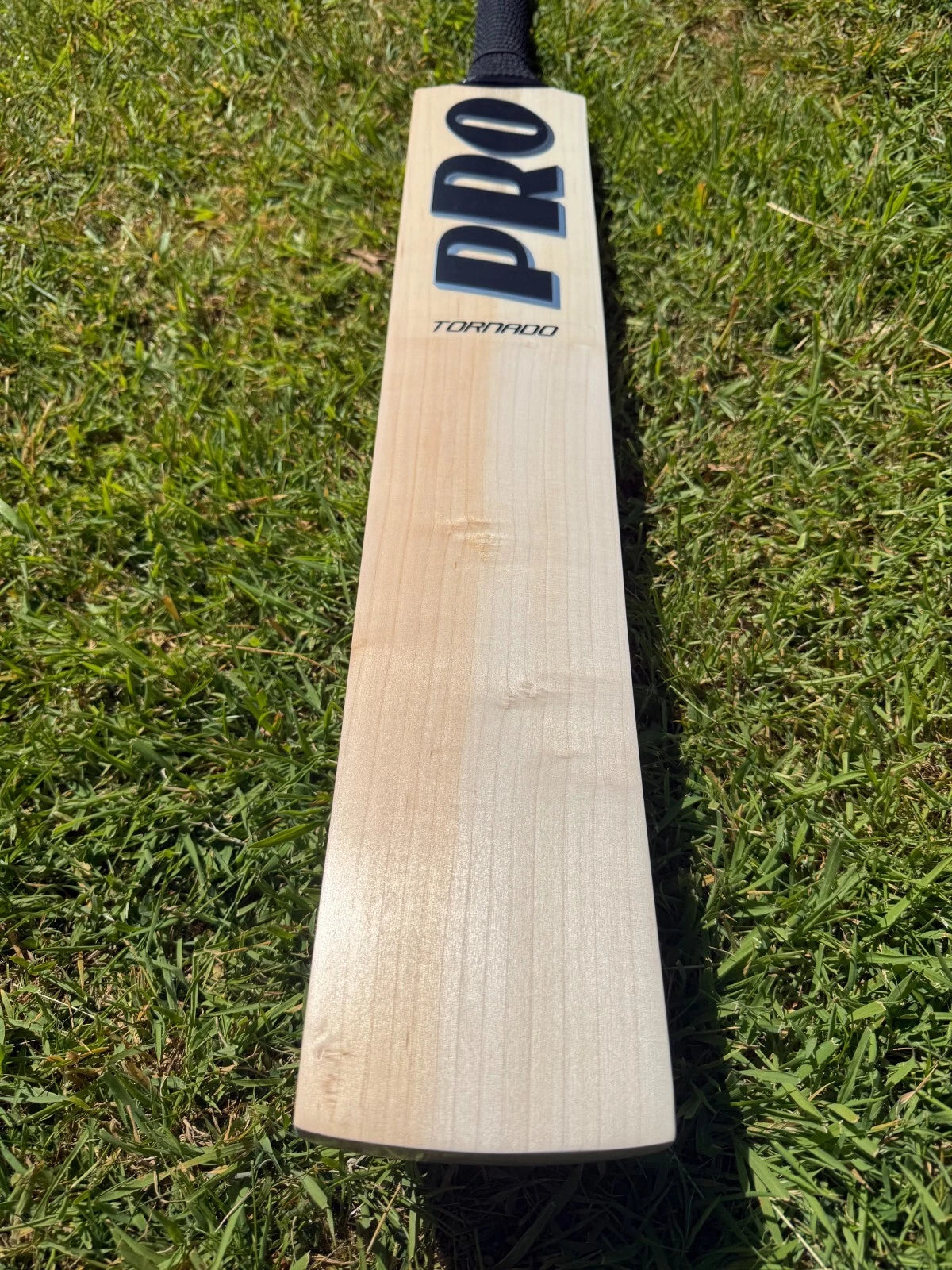 Protos Tornado Cricket Bat Short Handle 2lbs 9oz