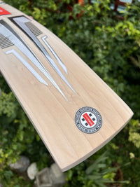 Gray Nicolls Limited Edition Lightweight Cricket Bat SH 2lbs 8oz