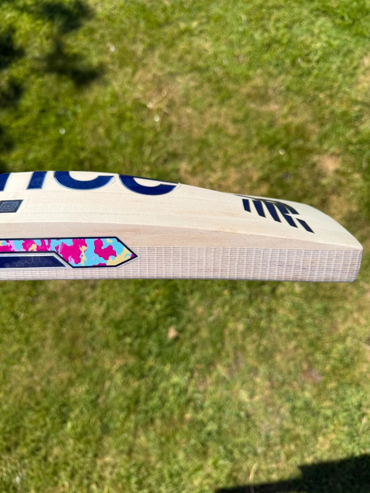 New Balance IND600 Cricket Bat Short Handle
