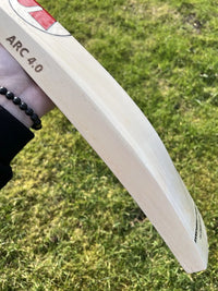 SG Sunny Tonny Arc 4.0 Ultra Lightweight Cricket Bat 2lbs 7oz
