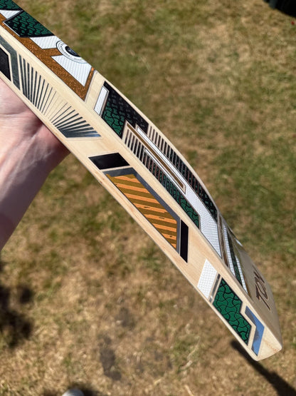 SS TON 999 Cricket Bat Short Handle 2lbs 9oz