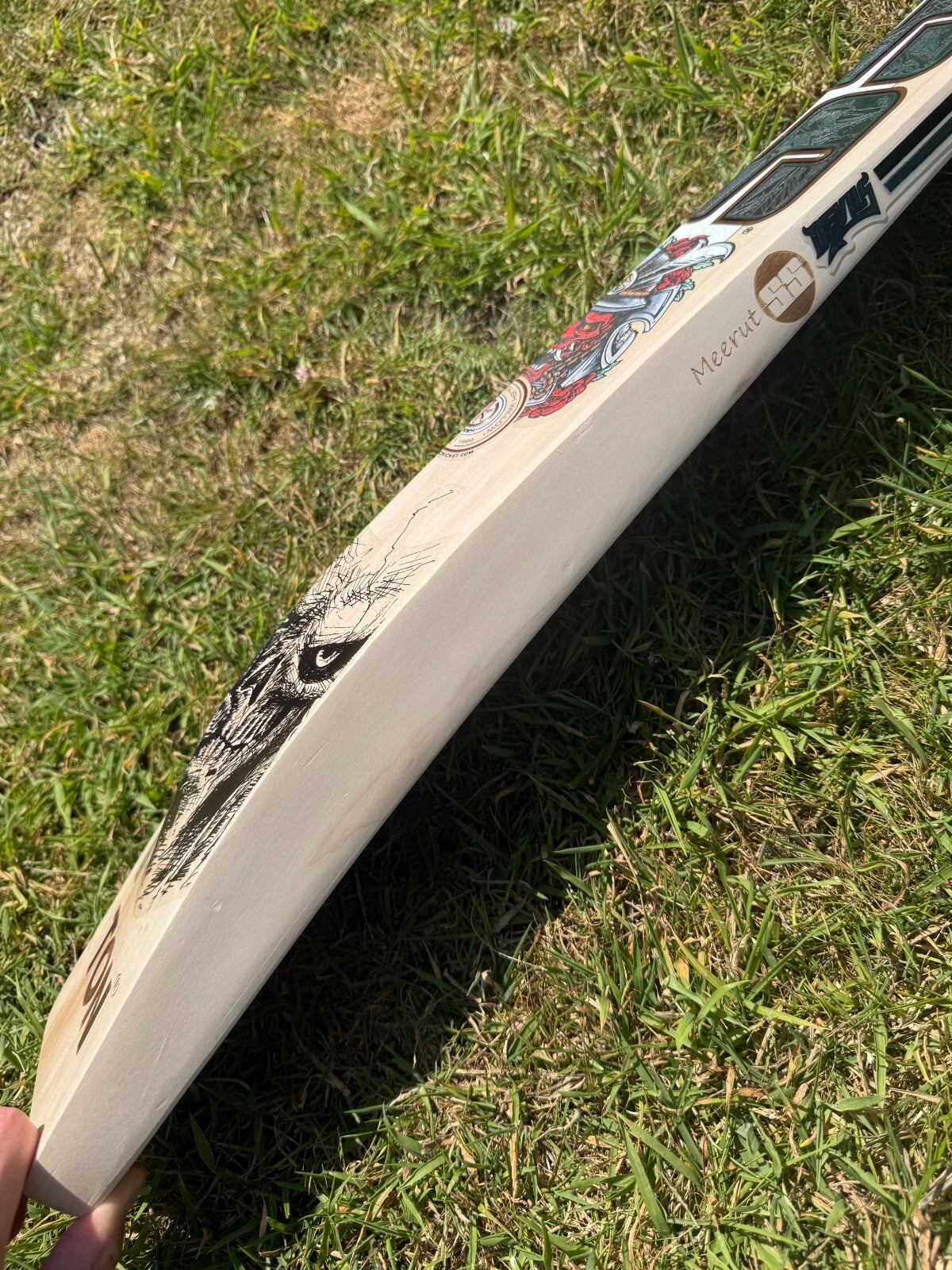 SS TON Devils Cricket Bat 42mm Edges
