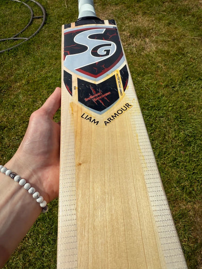 Liam Armour Lightweight Cricket Bat 2lbs 8oz