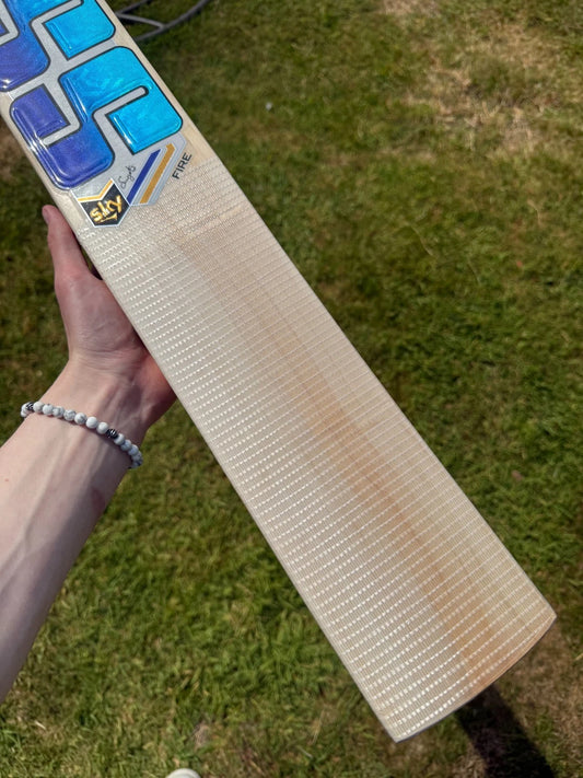 SS TON Sky Fire Cricket Bat SH