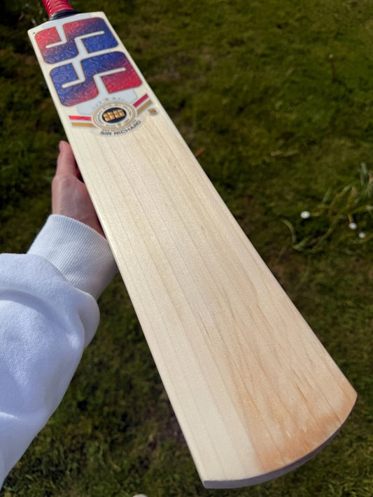 SS TON Sir Viv Richards Cricket Bat SH 2.8