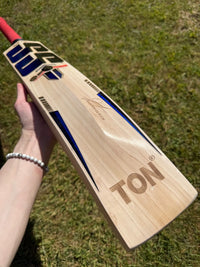 SS TON Quinton De Kock Players Cricket Bat Short Handle
