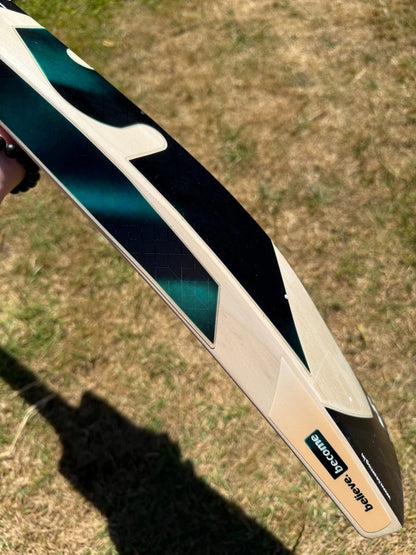 SG Skipper Icon Cricket Bat SH 2lbs 10oz