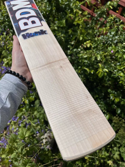 BDM Hunk Cricket Bat SH 2lbs 9oz