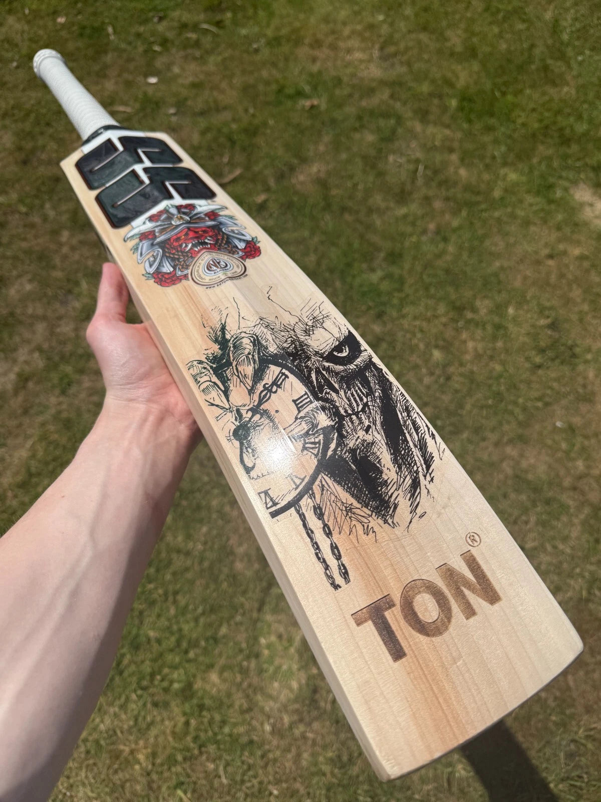 SS TON Devils Cricket Bat 42mm Edges