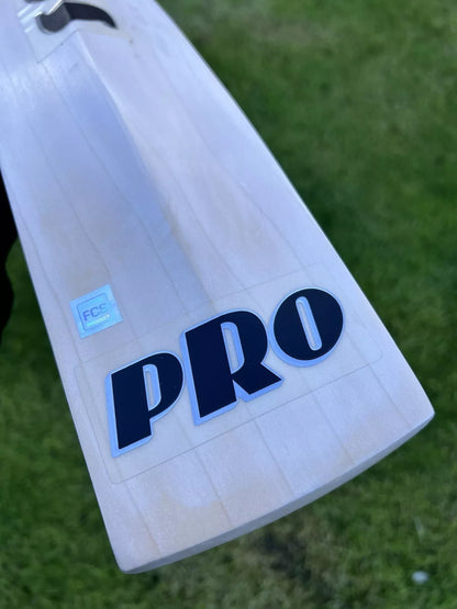Protos Thunder FC Sondhi Cricket Bat SH 2lbs 10oz