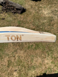 SS CUSTOM Handcrafted Lightweight Cricket Bat