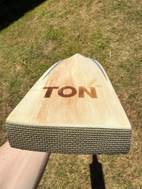 SS CUSTOM Handcrafted Lightweight Cricket Bat