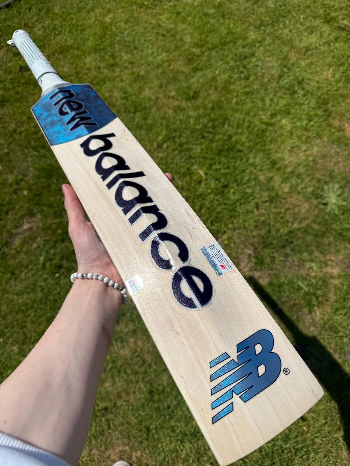 New Balance DC590 Cricket Bat SH 2lbs 10oz