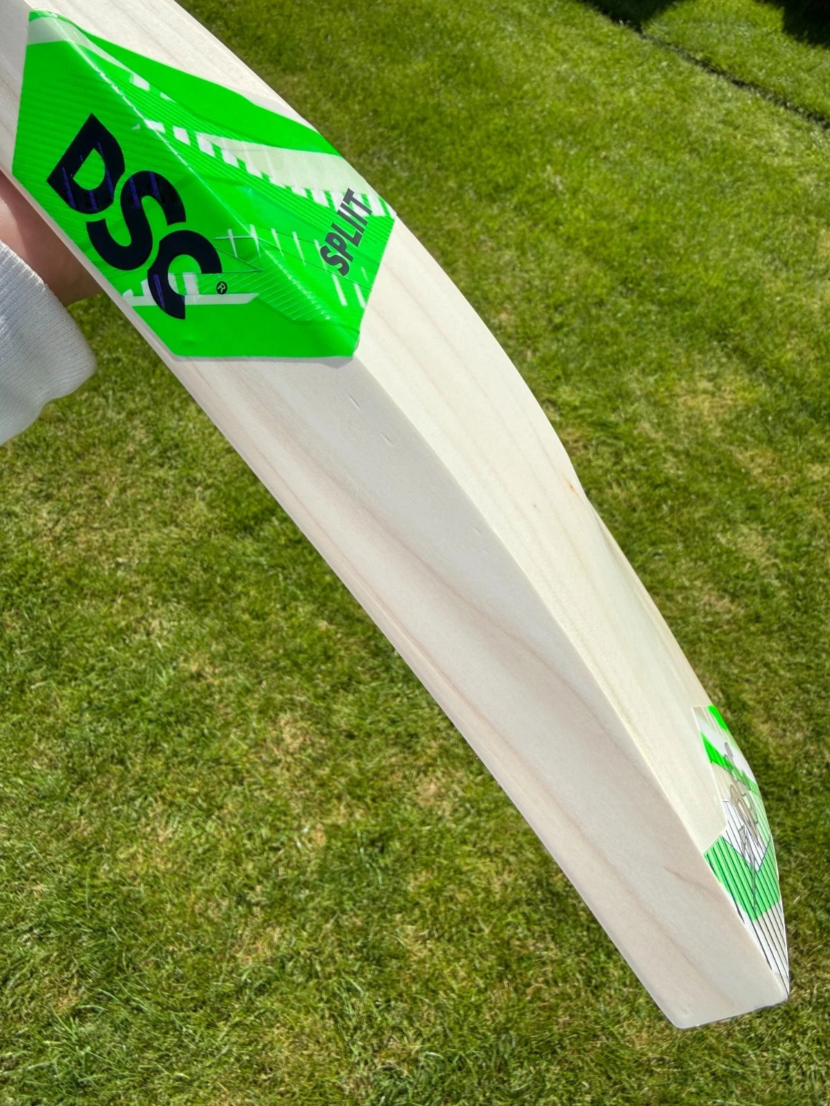 New Balance SPLIIT 222 Cricket Bat Short Handle 2lbs 9oz
