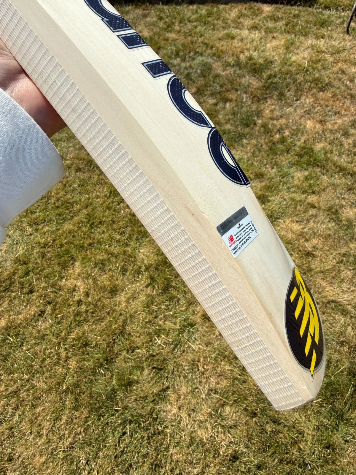 New Balance BURN600i Lightweight Cricket Bat