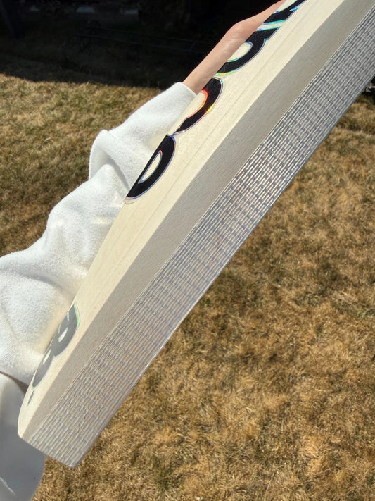 New Balance Heritage600i Cricket Bat