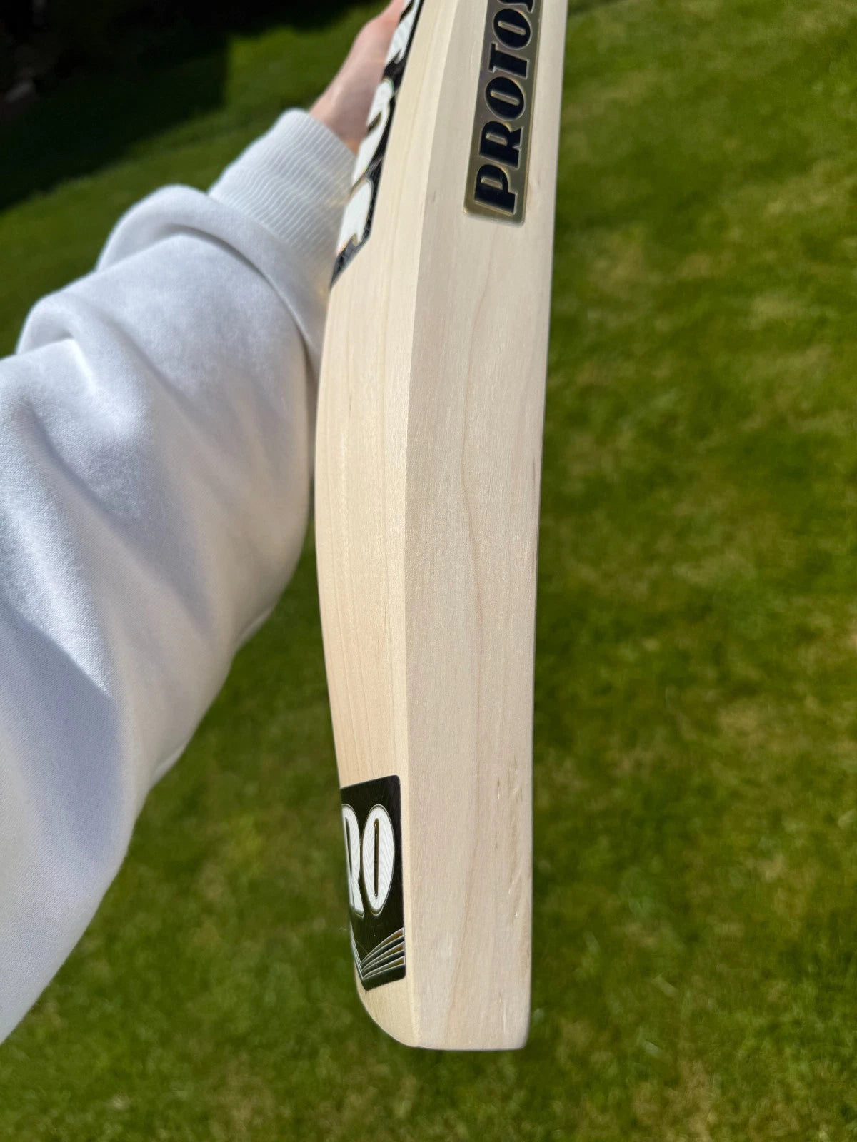 Protos Blizzard FC Sondhi Cricket Bat Short Handle 2lbs 10oz