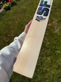 SF Stanford Almandus 10000 Cricket Bat Short Handle 2lbs 9oz