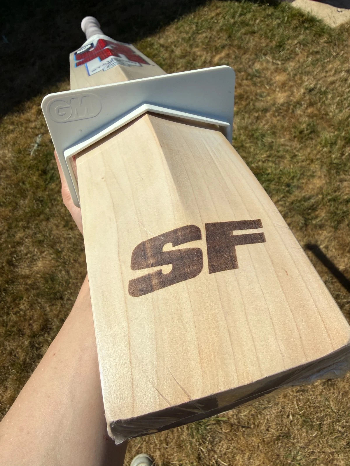 SF Incredible 7500 Cricket Bat