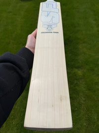 SF Stanford Gradiges 7000 Cricket Bat Short Handle 2lbs 9oz