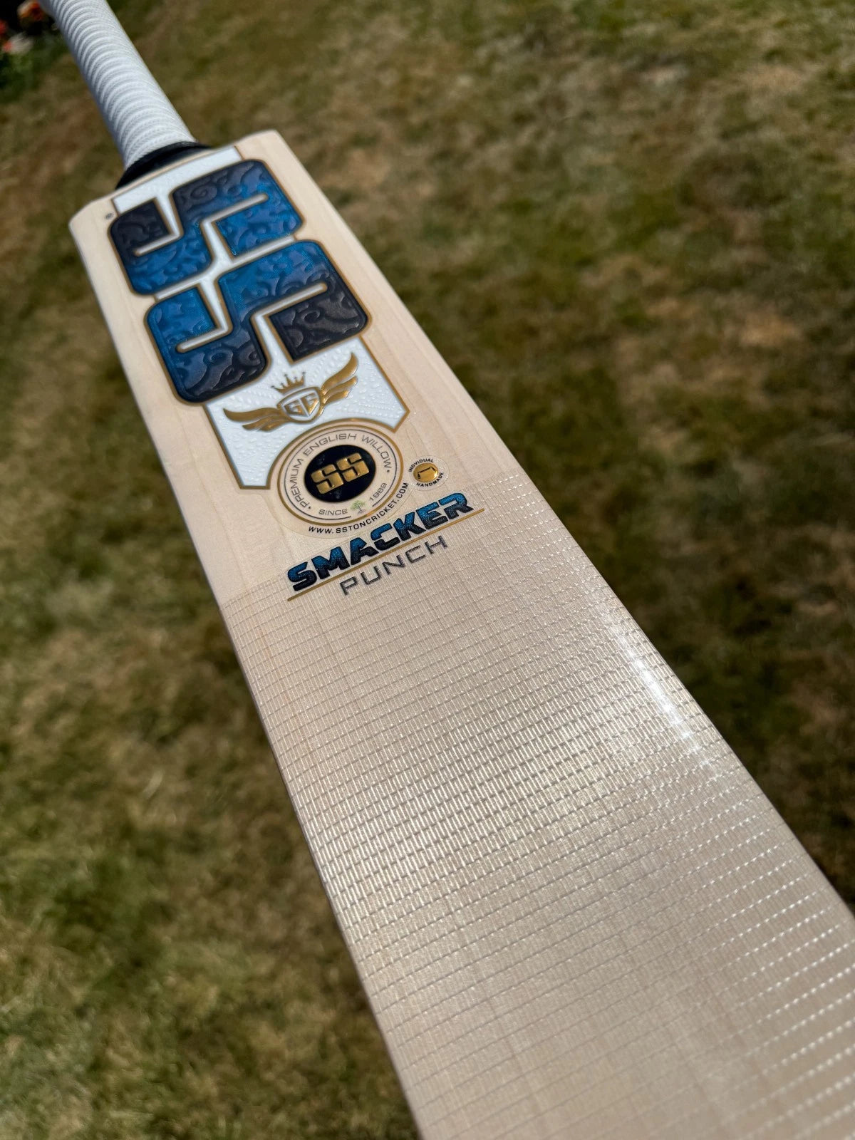 SS TON GG Smacker Punch Cricket Bat Short Handle 2lbs 9oz