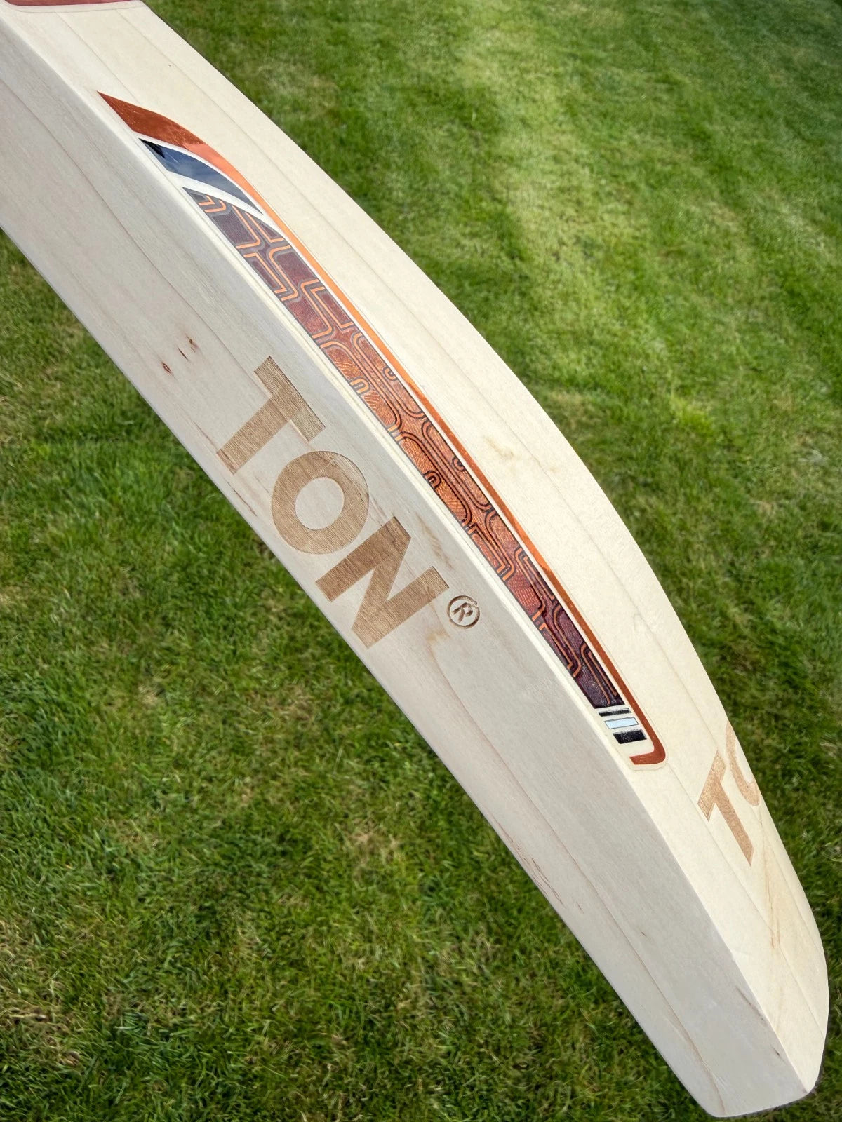 SS TON Master 1500 Cricket Bat Short Handle